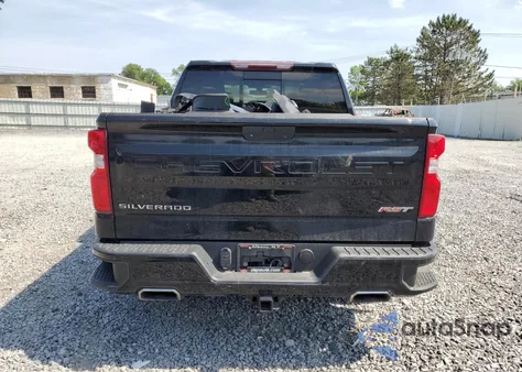 2019 Chevrolet Silverado K1500 Rst z USA, uszkodzony, nr VIN 3GCUYEED0KG286840